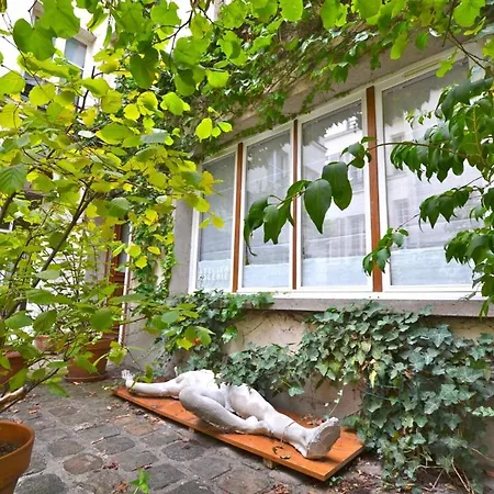 Apartment Gallery *