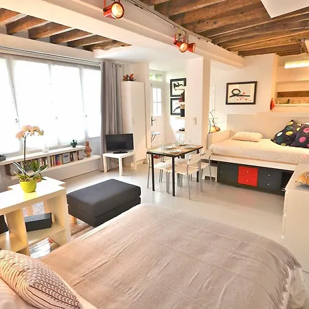 Gallery Apartment